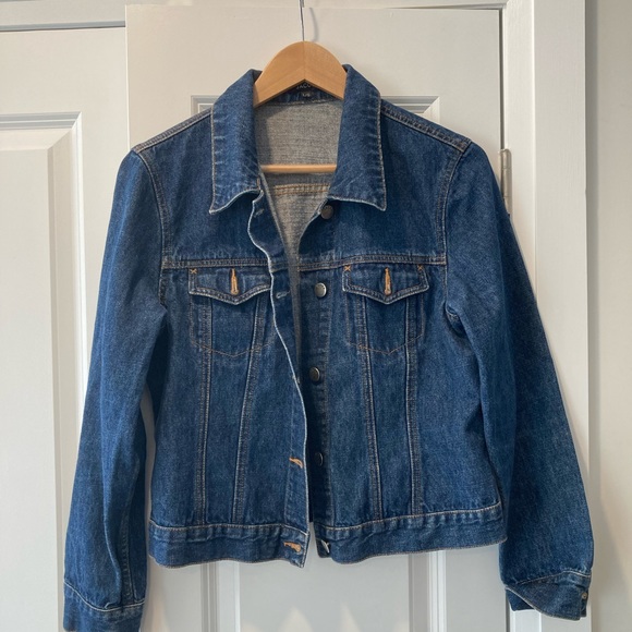 Jean Jacket, cropped length - Picture 2 of 3